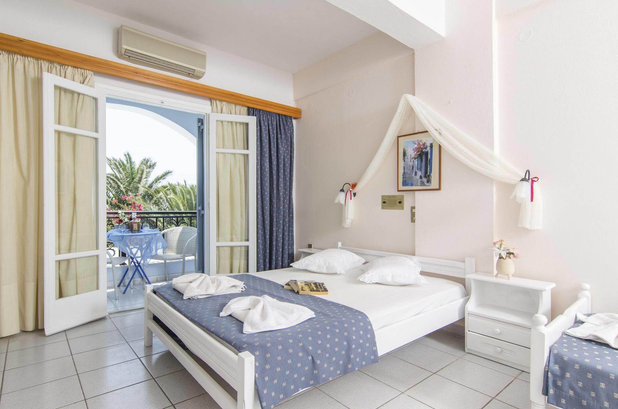 Pantheon Hotel Agios Georgios  Exteriér fotografie
